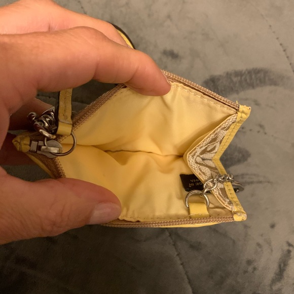 SOLD Coach Mini Skinny Pineapple Coin Purse key wristlet patent leather F47470 - Picture 4 of 5